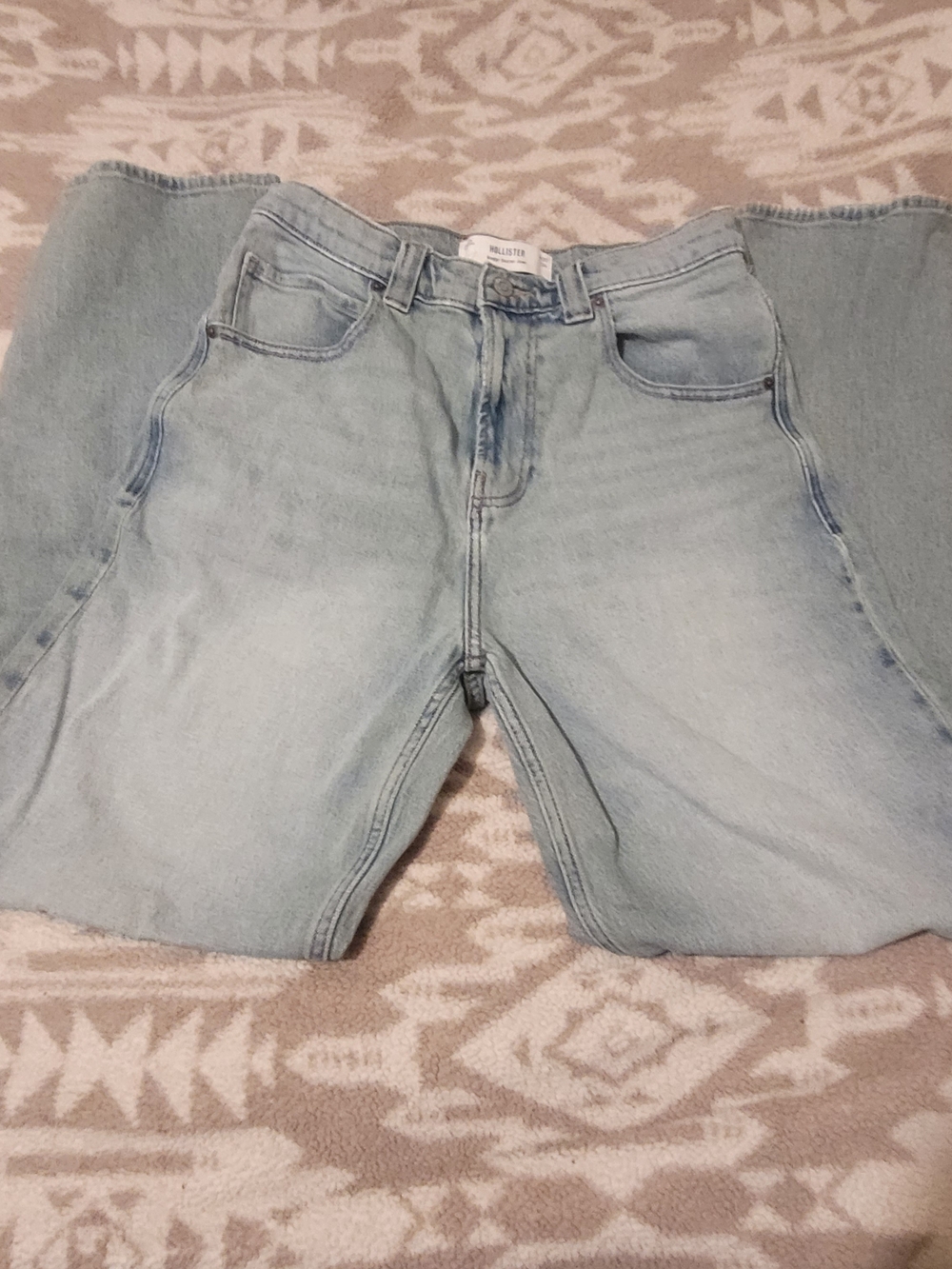 Hollister Men's Light Wash Baggy Skater Denim Jeans - Light Blue